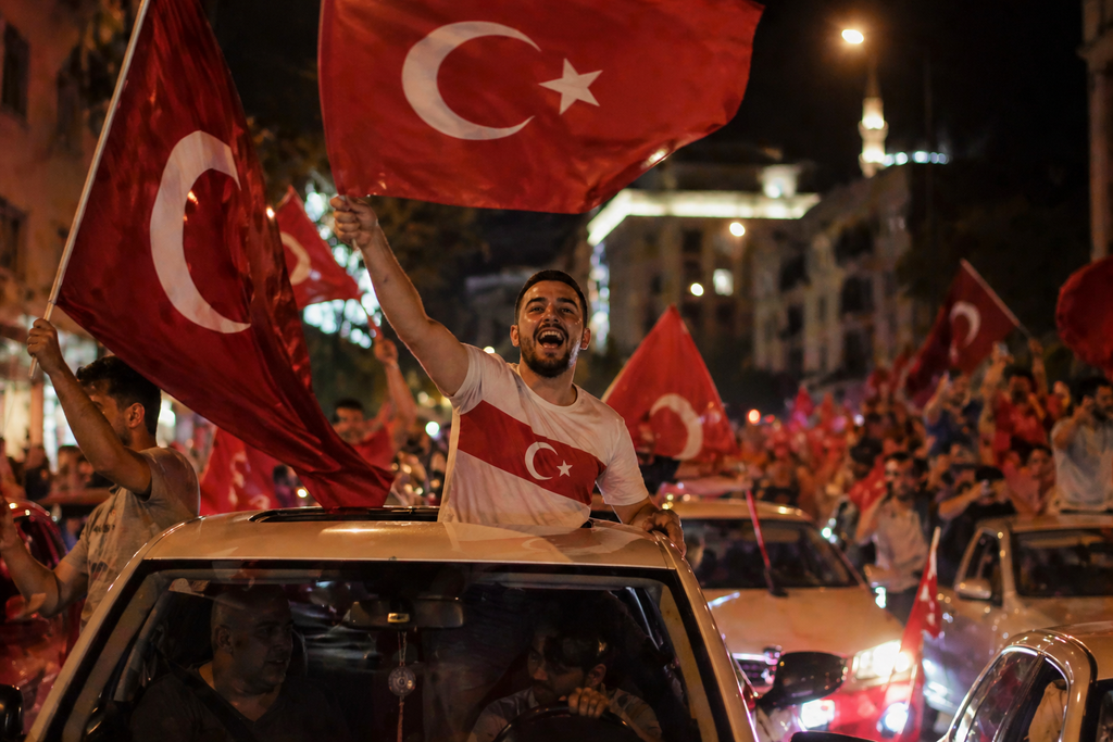 Türkei Fan Flagge aus robustem 160 GSM Stoff